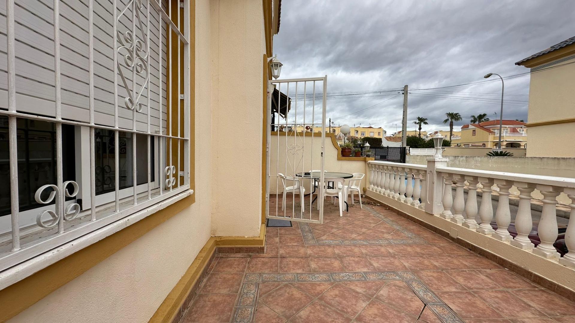 2 Bed, 1 Bath, HouseFor Sale, Orihuela Costa, Alicante