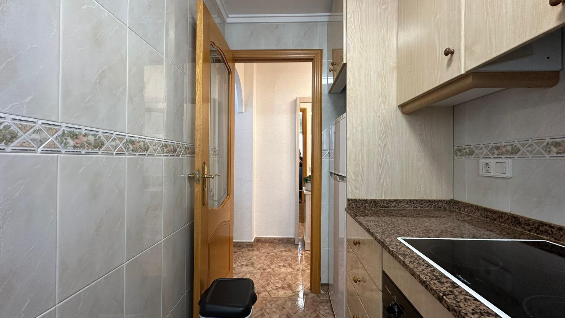 2 Bed, 1 Bath, ApartmentFor Sale, Torrevieja, Alicante
