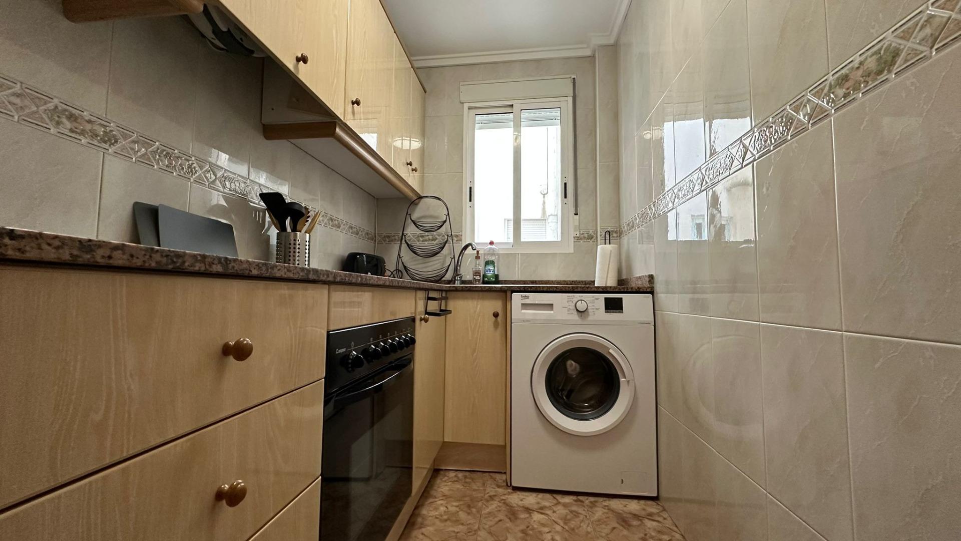 2 Bed, 1 Bath, ApartmentFor Sale, Torrevieja, Alicante