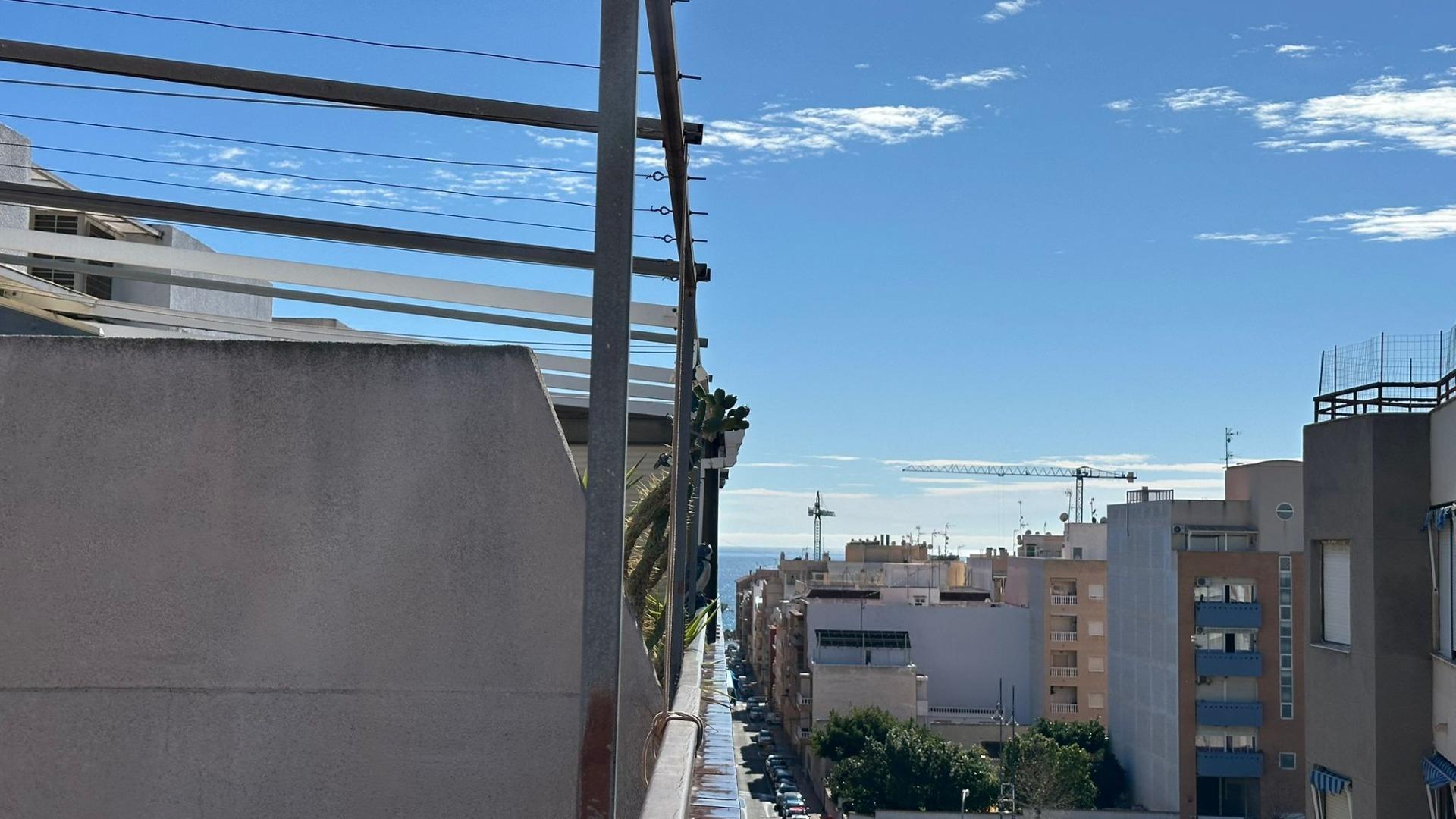 2 Bed, 1 Bath, ApartmentFor Sale, Torrevieja, Alicante