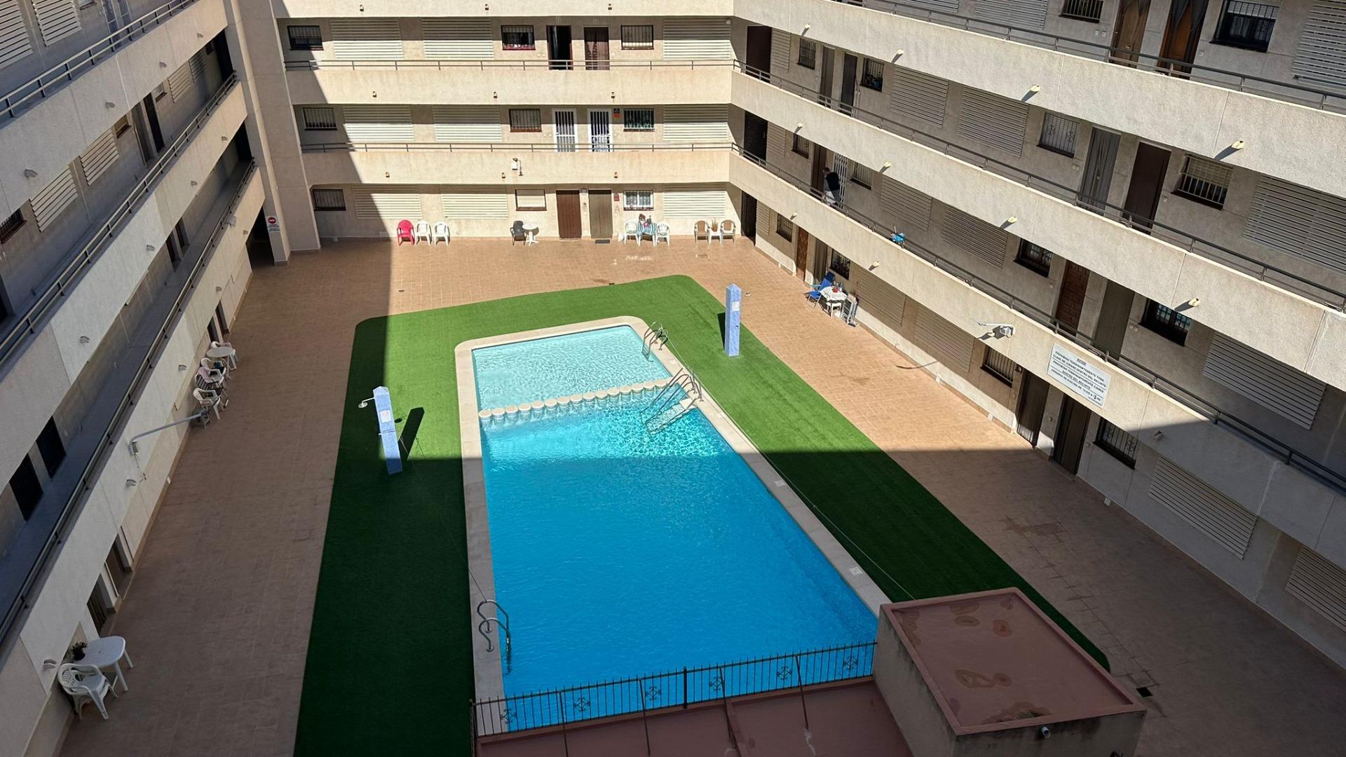 2 Bed, 1 Bath, ApartmentFor Sale, Torrevieja, Alicante