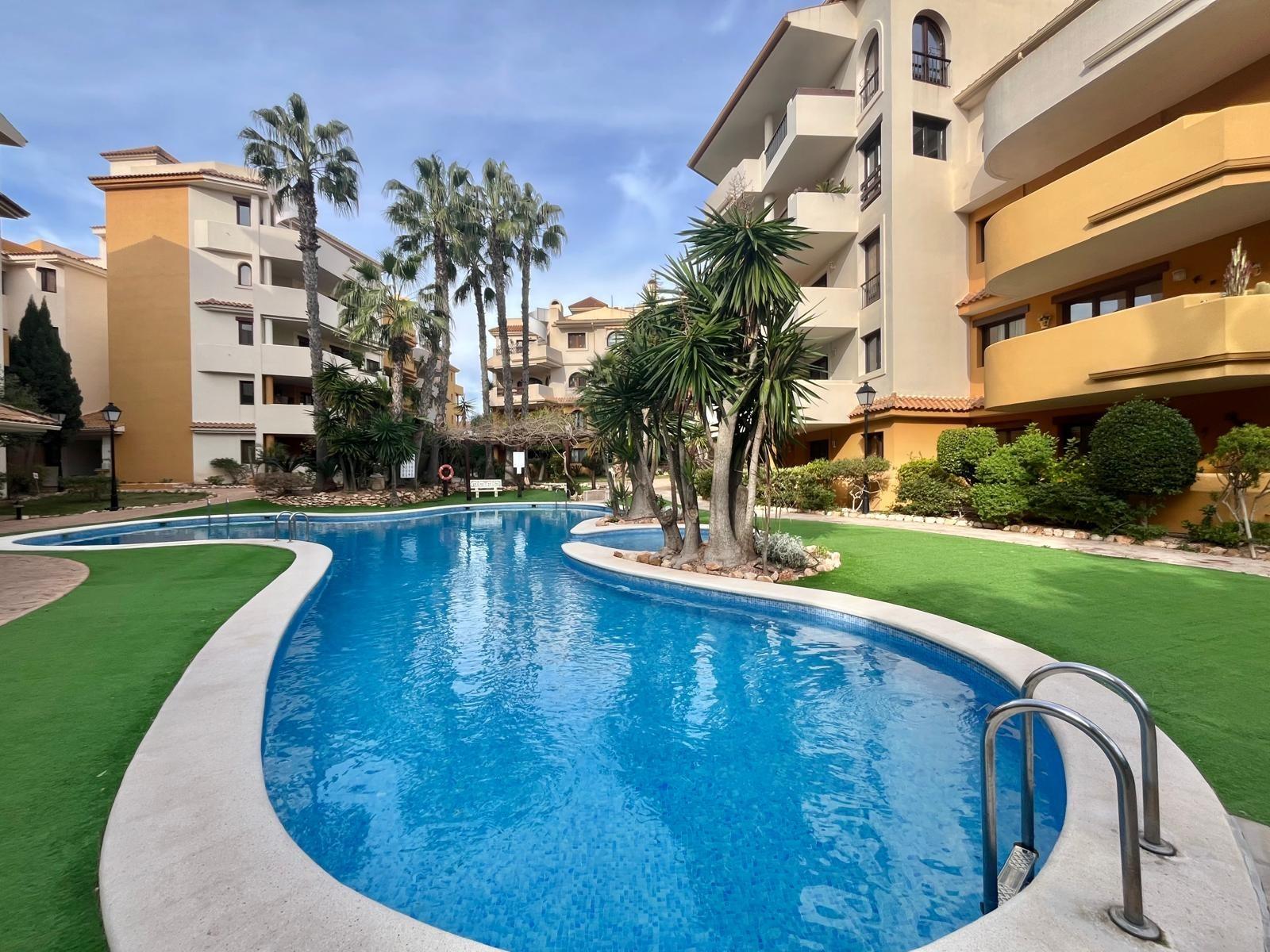 2 Bed, 1 Bath, HouseFor Sale, Torrevieja, Alicante