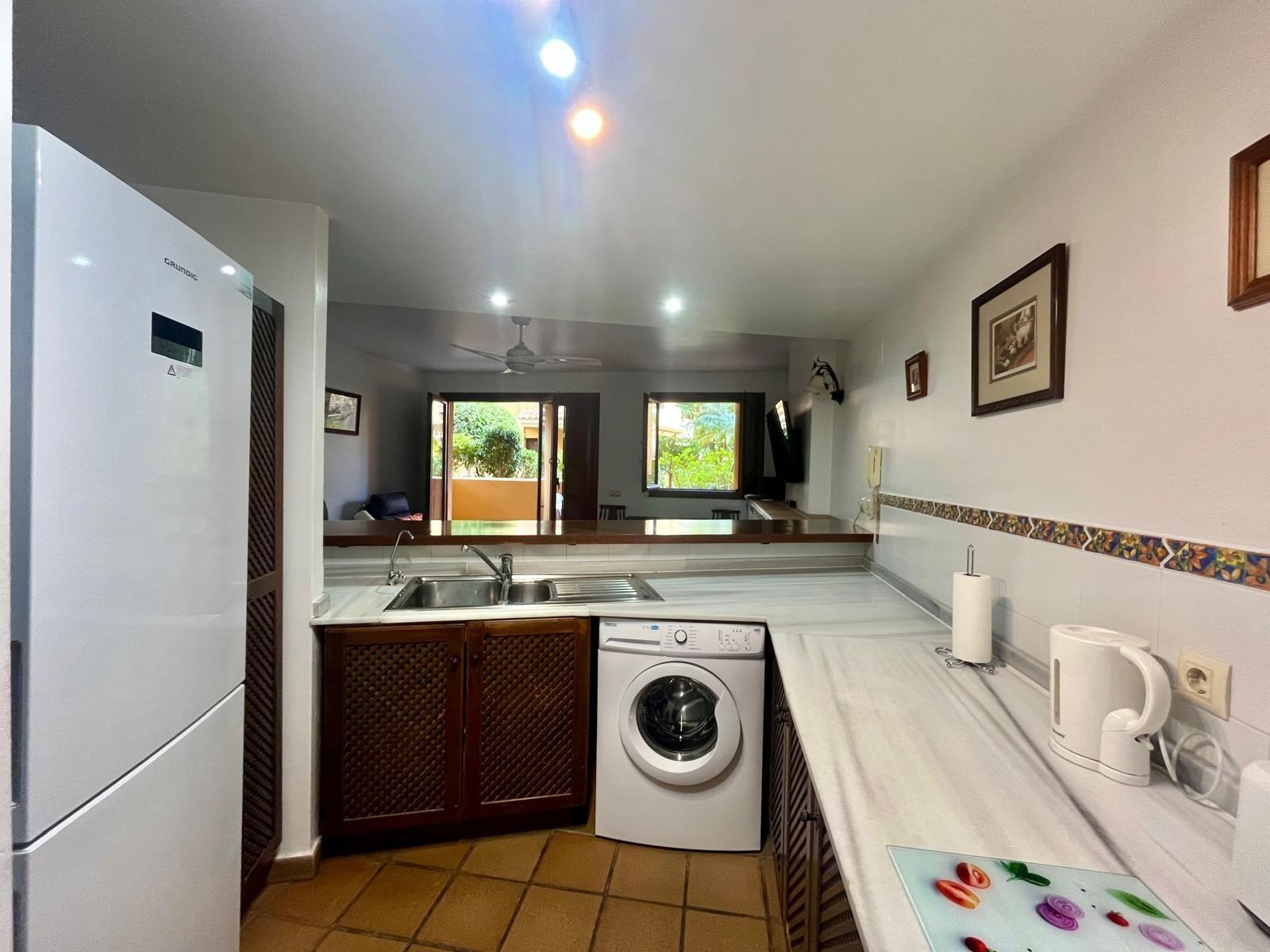 2 Bed, 1 Bath, HouseFor Sale, Torrevieja, Alicante