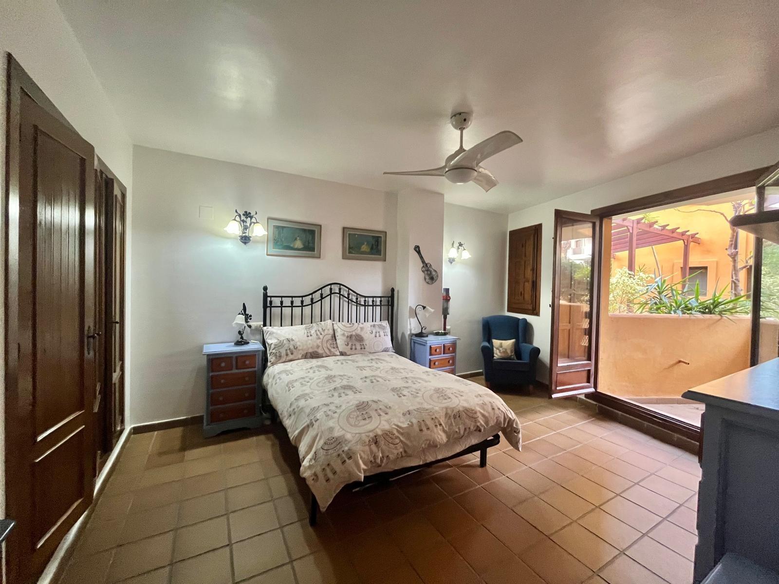 2 Bed, 1 Bath, HouseFor Sale, Torrevieja, Alicante