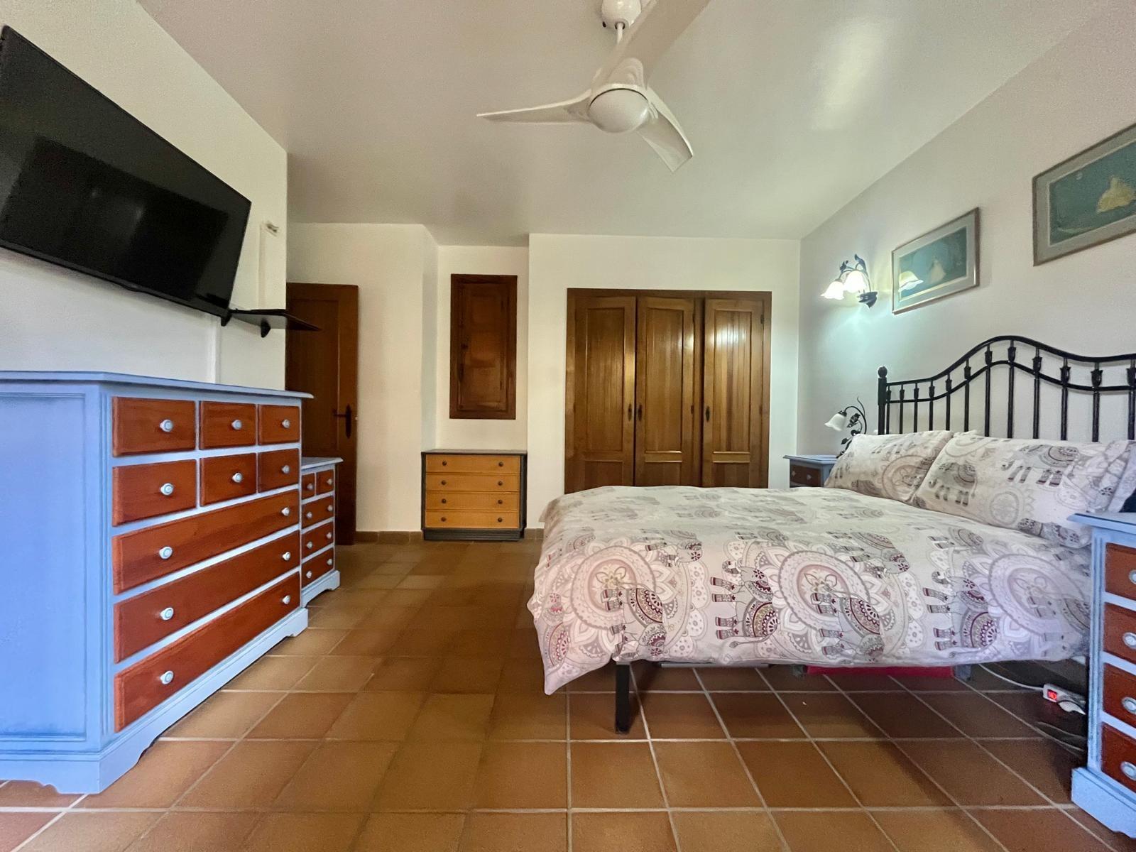 2 Bed, 1 Bath, HouseFor Sale, Torrevieja, Alicante