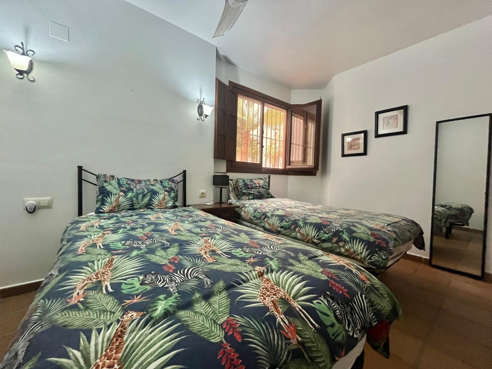 2 Bed, 1 Bath, HouseFor Sale, Torrevieja, Alicante