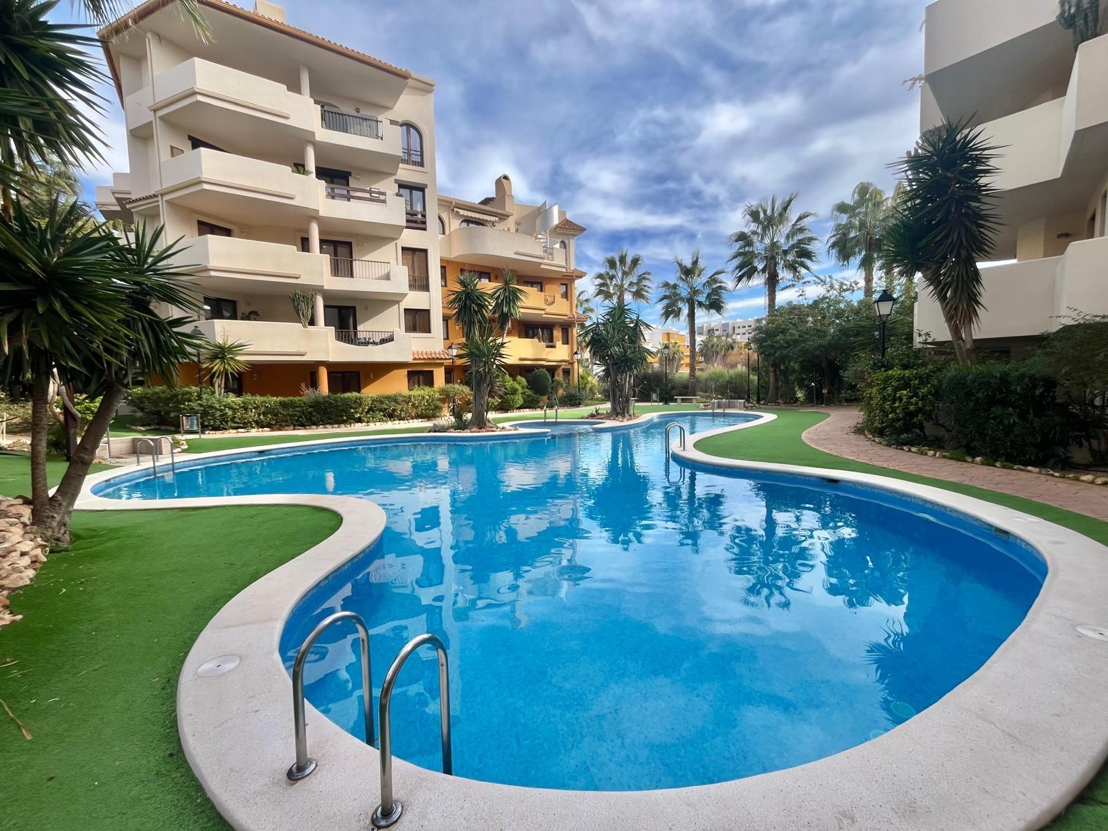 2 Bed, 1 Bath, HouseFor Sale, Torrevieja, Alicante