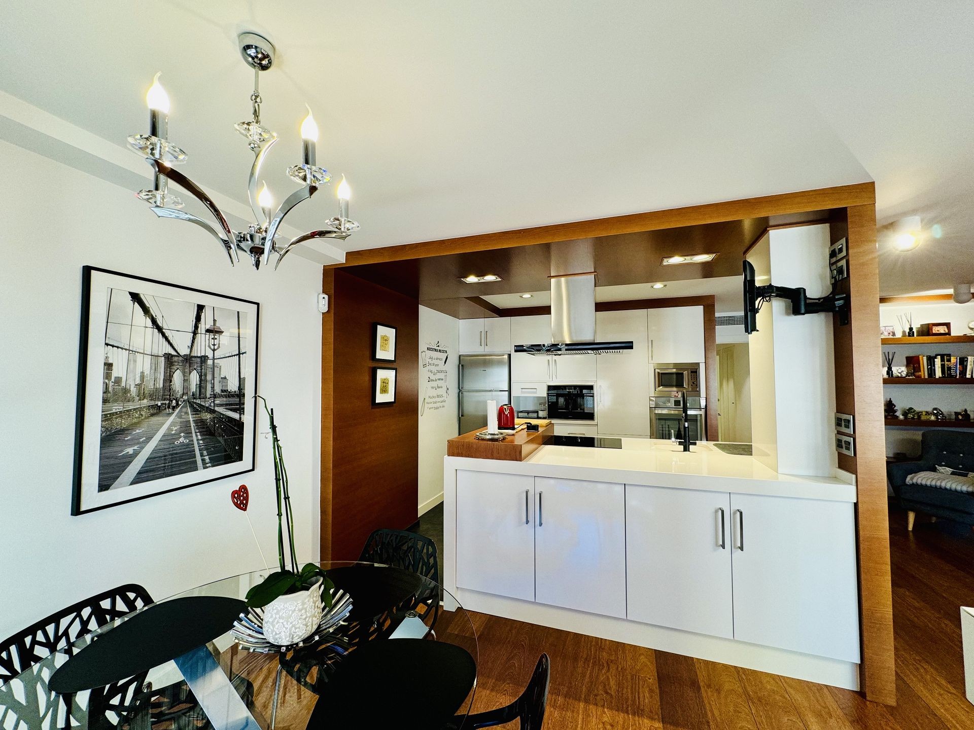 3 Bed, 2 Bath, ApartmentFor Sale, Torrevieja, Alicante