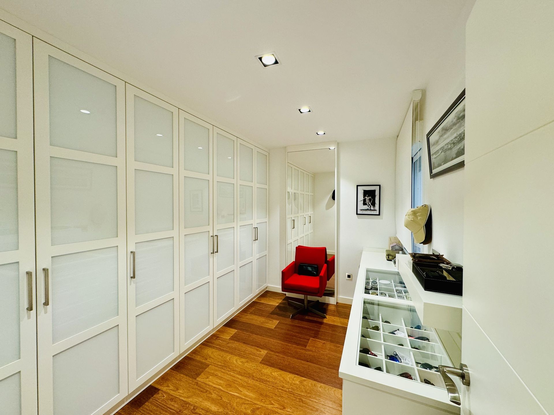 3 Bed, 2 Bath, ApartmentFor Sale, Torrevieja, Alicante