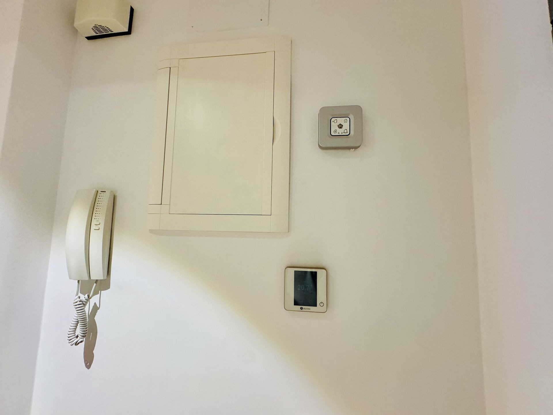 3 Bed, 2 Bath, ApartmentFor Sale, Torrevieja, Alicante