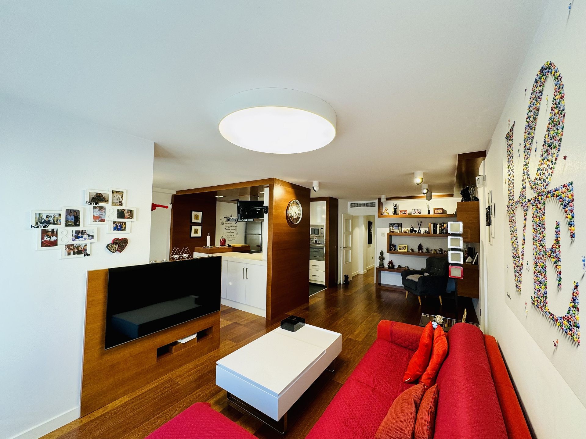 3 Bed, 2 Bath, ApartmentFor Sale, Torrevieja, Alicante