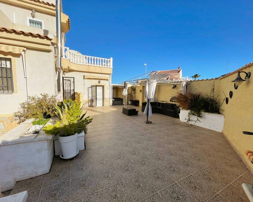 3 Bed, 2 Bath, HouseFor Sale, Ciudad Quesada, Alicante