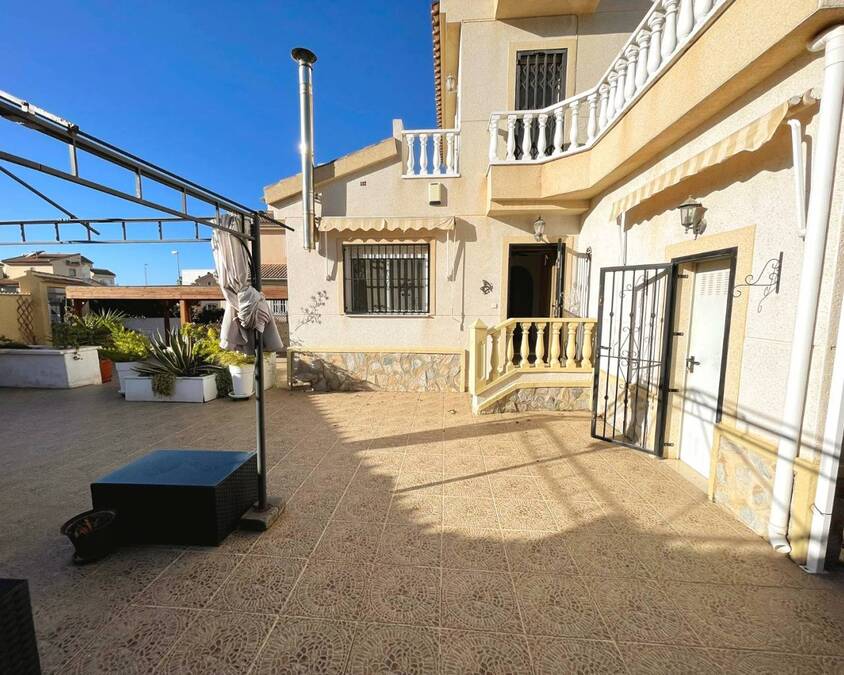 3 Bed, 2 Bath, HouseFor Sale, Ciudad Quesada, Alicante