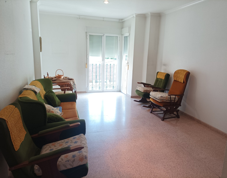 3 Bed, 1 Bath, ApartmentFor Sale, Almoradi, Alicante