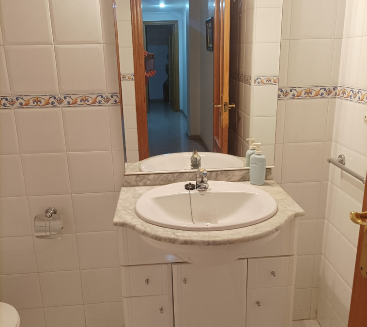 3 Bed, 1 Bath, ApartmentFor Sale, Almoradi, Alicante