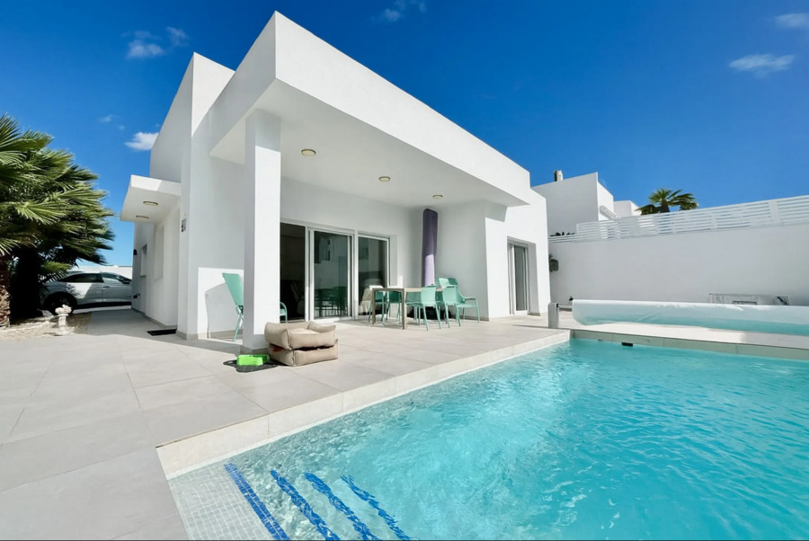 3 Bed, 2 Bath, HouseFor Sale, Benijofar, Alicante