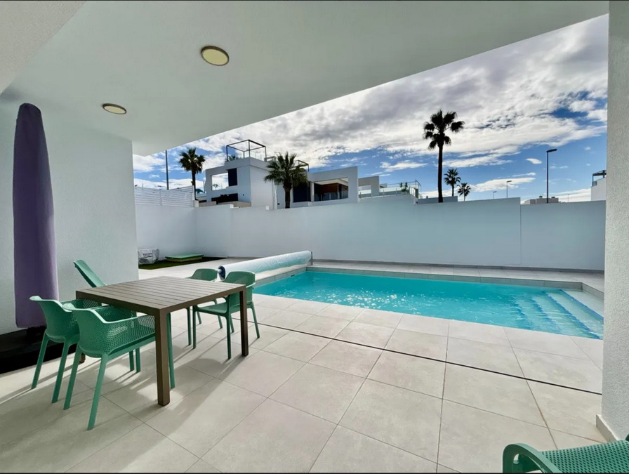 3 Bed, 2 Bath, HouseFor Sale, Benijofar, Alicante