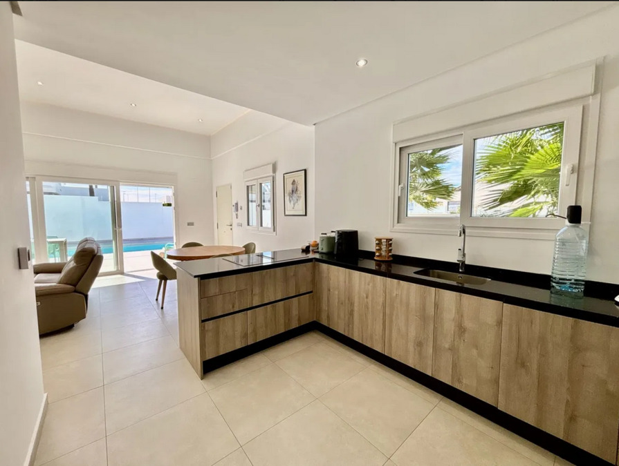 3 Bed, 2 Bath, HouseFor Sale, Benijofar, Alicante