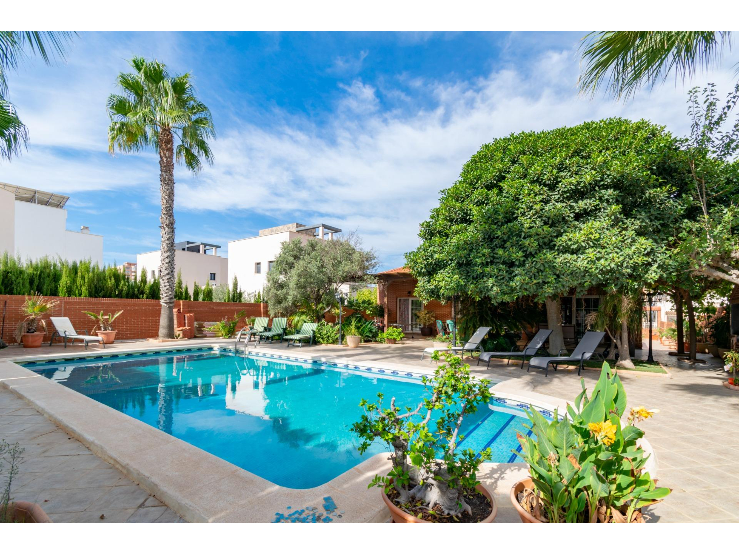 4 Bed, 3 Bath, HouseFor Sale, Playa Honda, Murcia