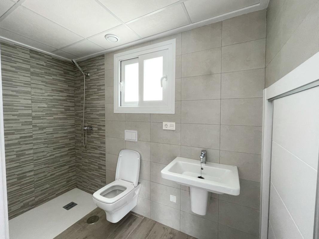 Gran Alacant, Alicante, 3 Bedrooms Bedrooms, ,2 BathroomsBathrooms,For Sale,410914