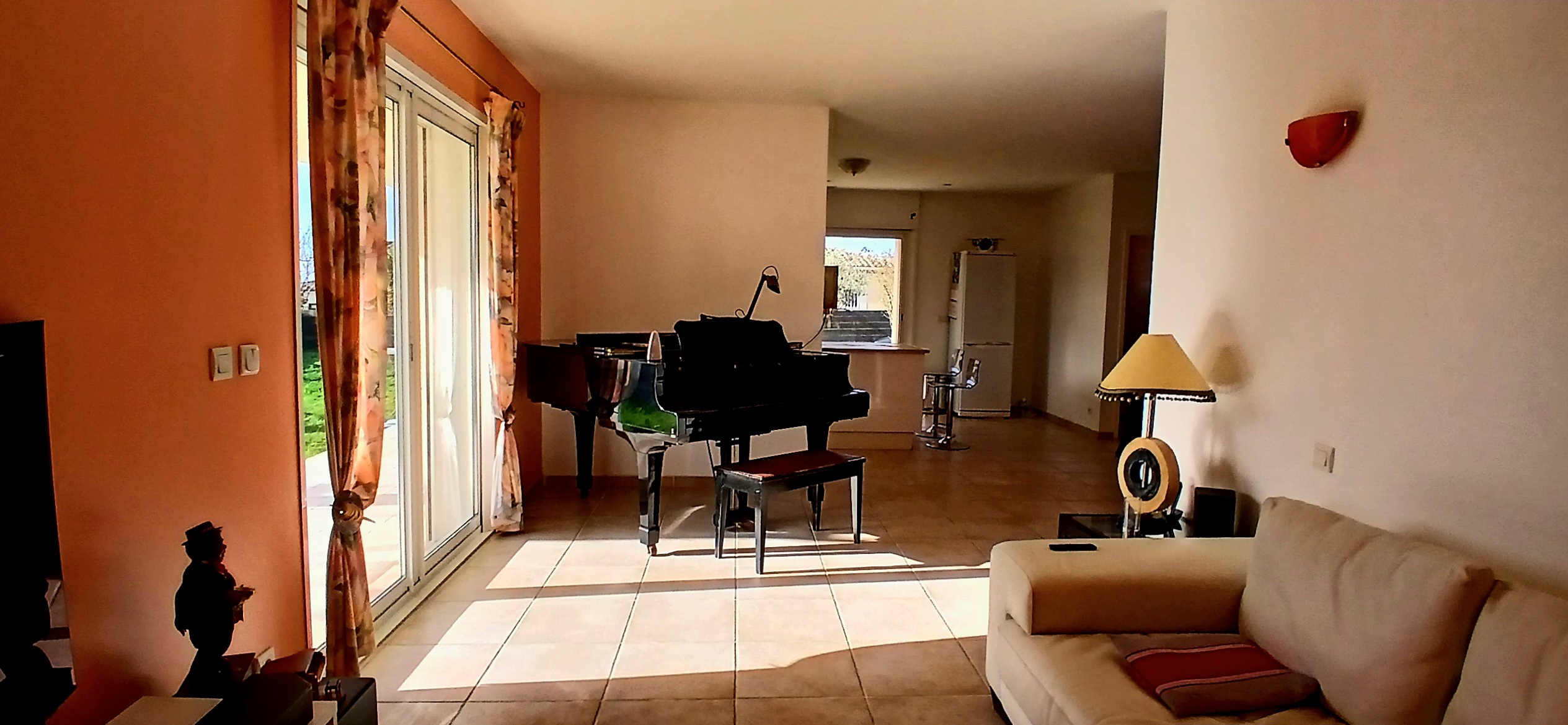 3 Bed, 1 Bath, HouseFor Sale, Puimisson, Herault, Languedoc-Roussillon, 34480