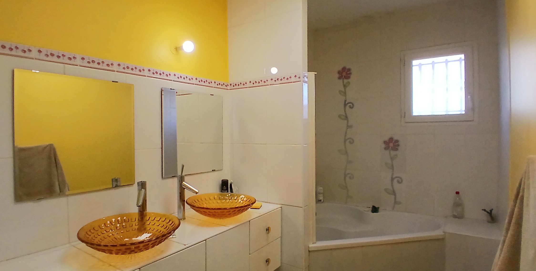 3 Bed, 1 Bath, HouseFor Sale, Puimisson, Herault, Languedoc-Roussillon, 34480