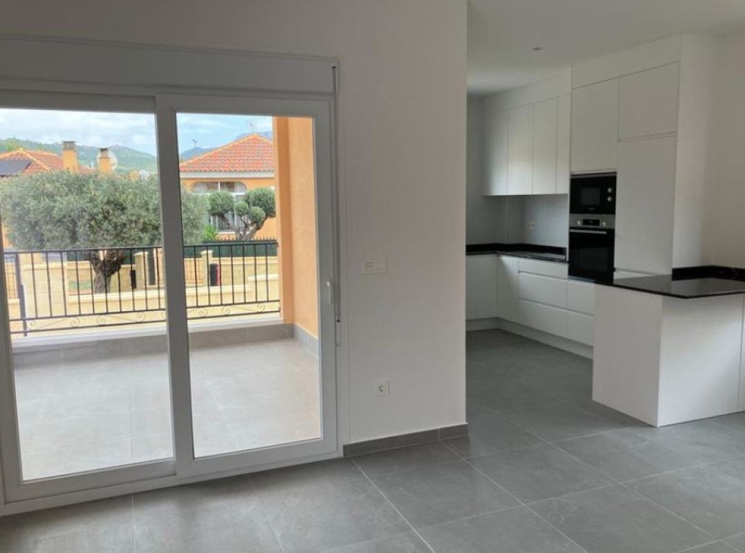 2 Bed, 1 Bath, HouseFor Sale, La Romana, Alicante