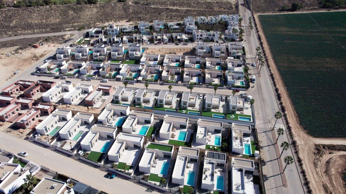 3 Bed, 2 Bath, HouseFor Sale, Algorfa, Alicante