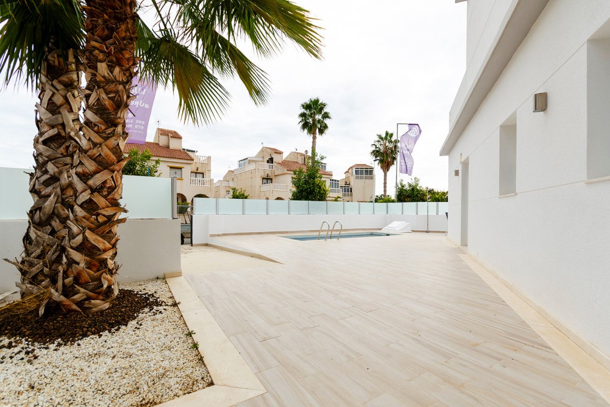 3 Bed, 3 Bath, HouseFor Sale, Torrevieja, Alicante