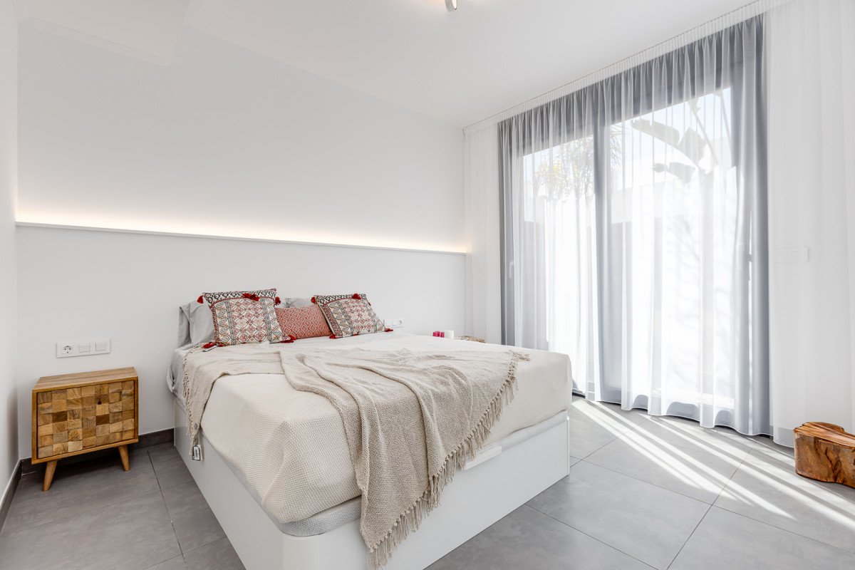 4 Bed, 4 Bath, HouseFor Sale, Torrevieja, Alicante