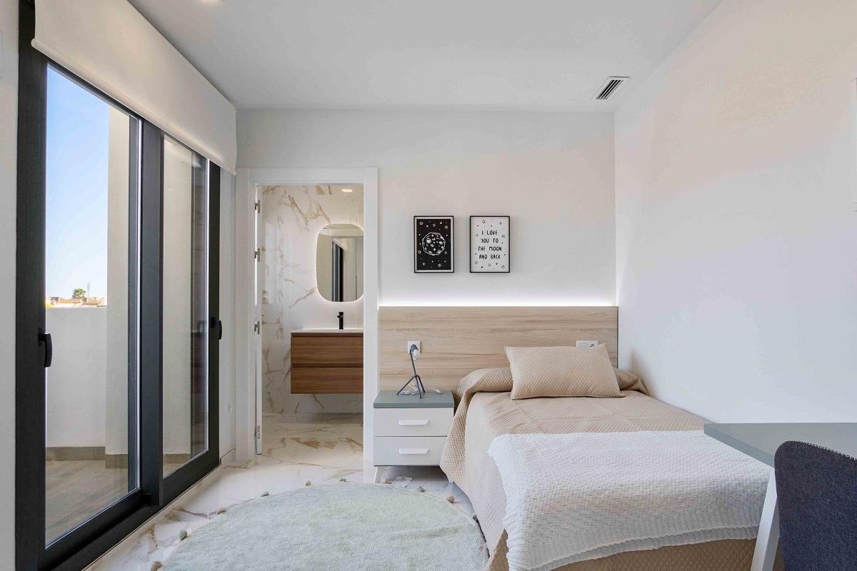 3 Bed, 2 Bath, HouseFor Sale, Los Montesinos, Alicante