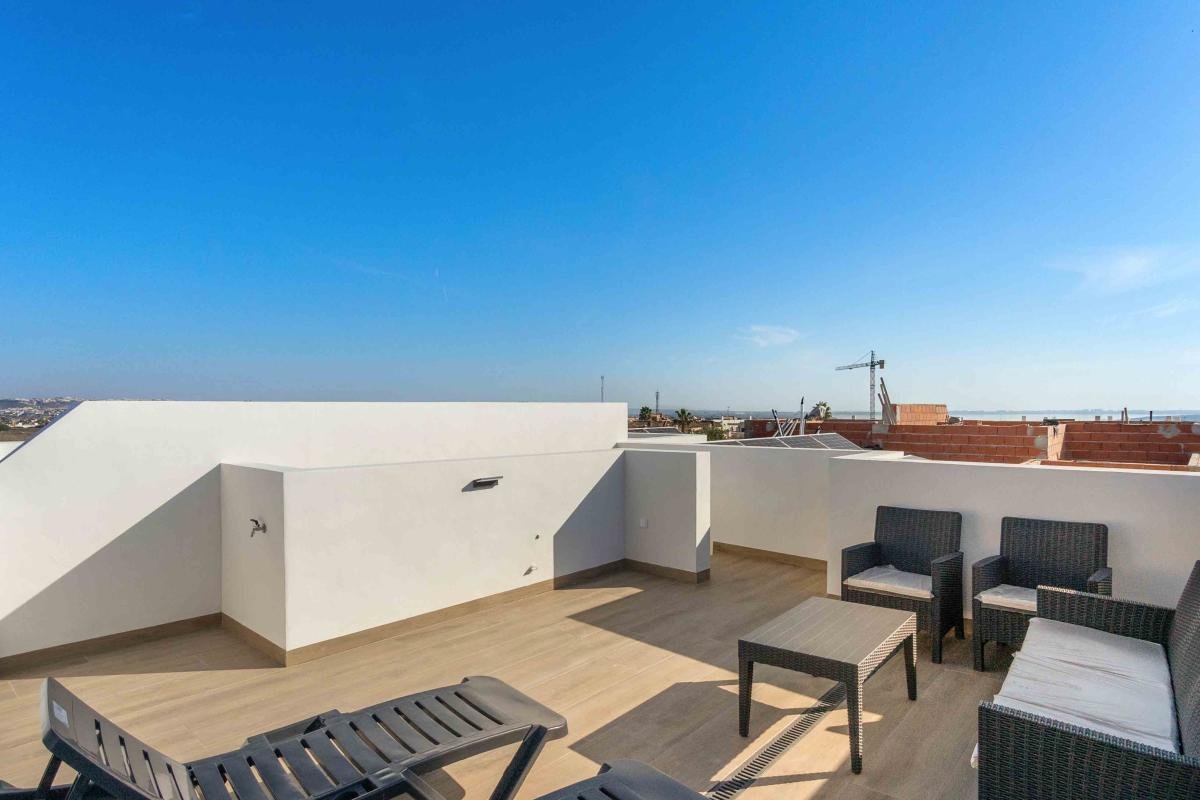 3 Bed, 2 Bath, HouseFor Sale, Los Montesinos, Alicante