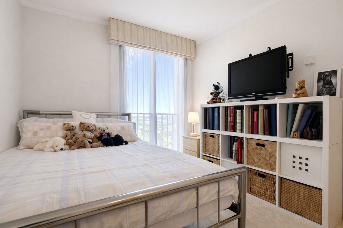 2 Bed, 2 Bath, ApartmentFor Sale, Benahavis, Malaga