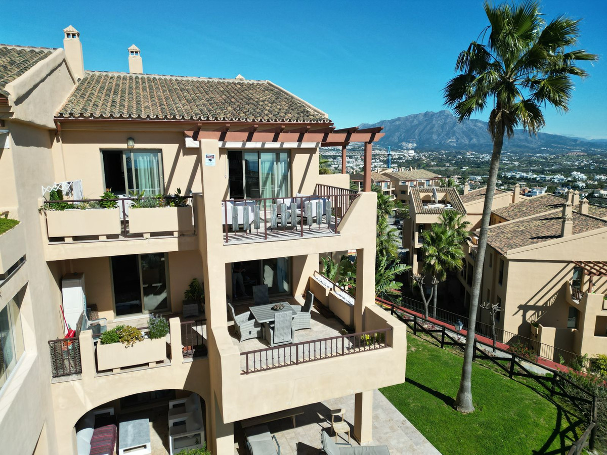 2 Bed, 2 Bath, ApartmentFor Sale, Benahavis, Malaga