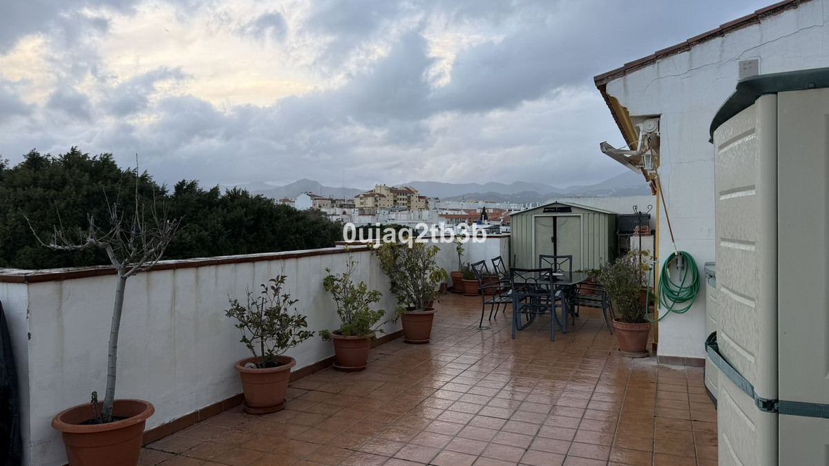 3 Bed, 2 Bath, ApartmentFor Sale, San Pedro de Alcantara, Malaga