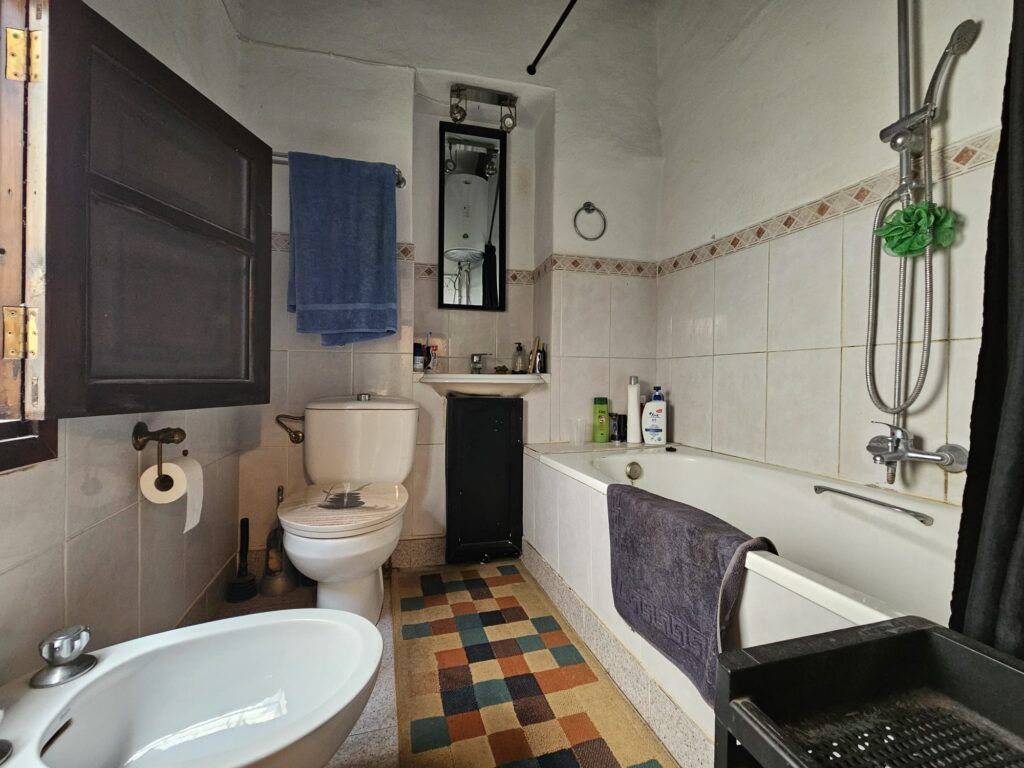 3 Bed, 2 Bath, HouseFor Sale, Oliva, Valencia, 46780