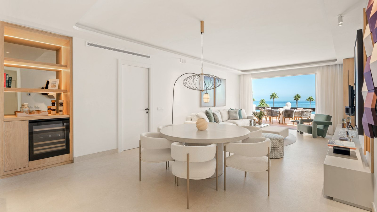 3 Bed, 3 Bath, ApartmentFor Sale, Estepona, Malaga