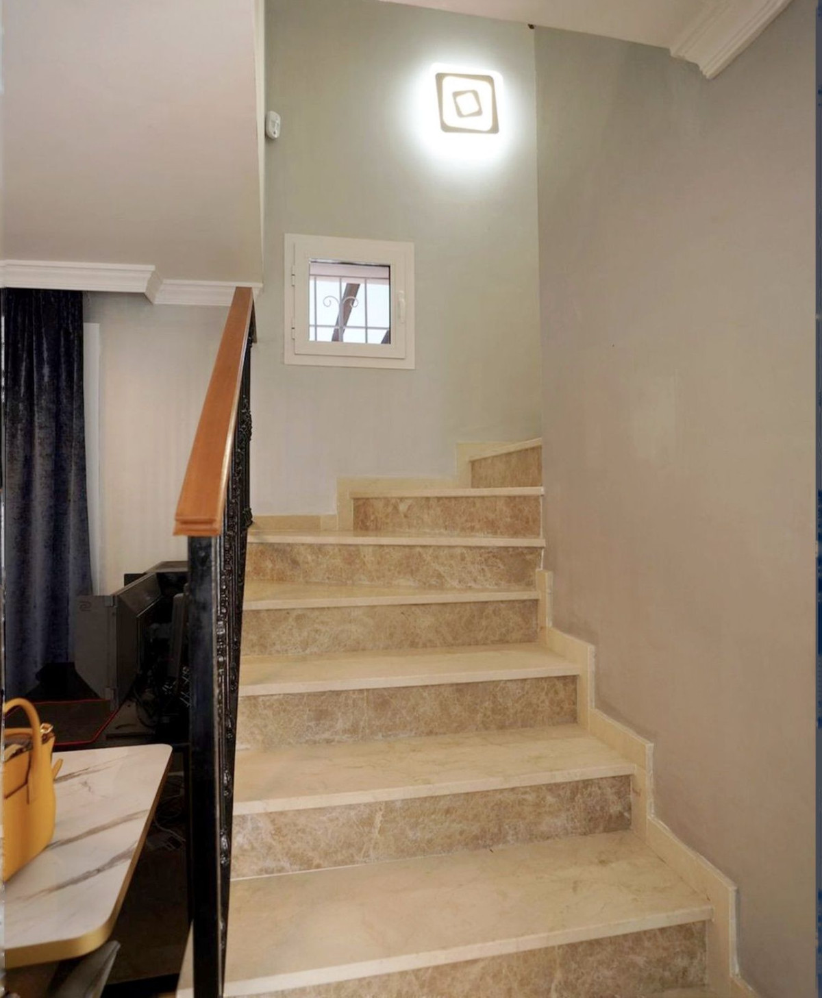 2 Bed, 2 Bath, HouseFor Sale, Aloha, Malaga