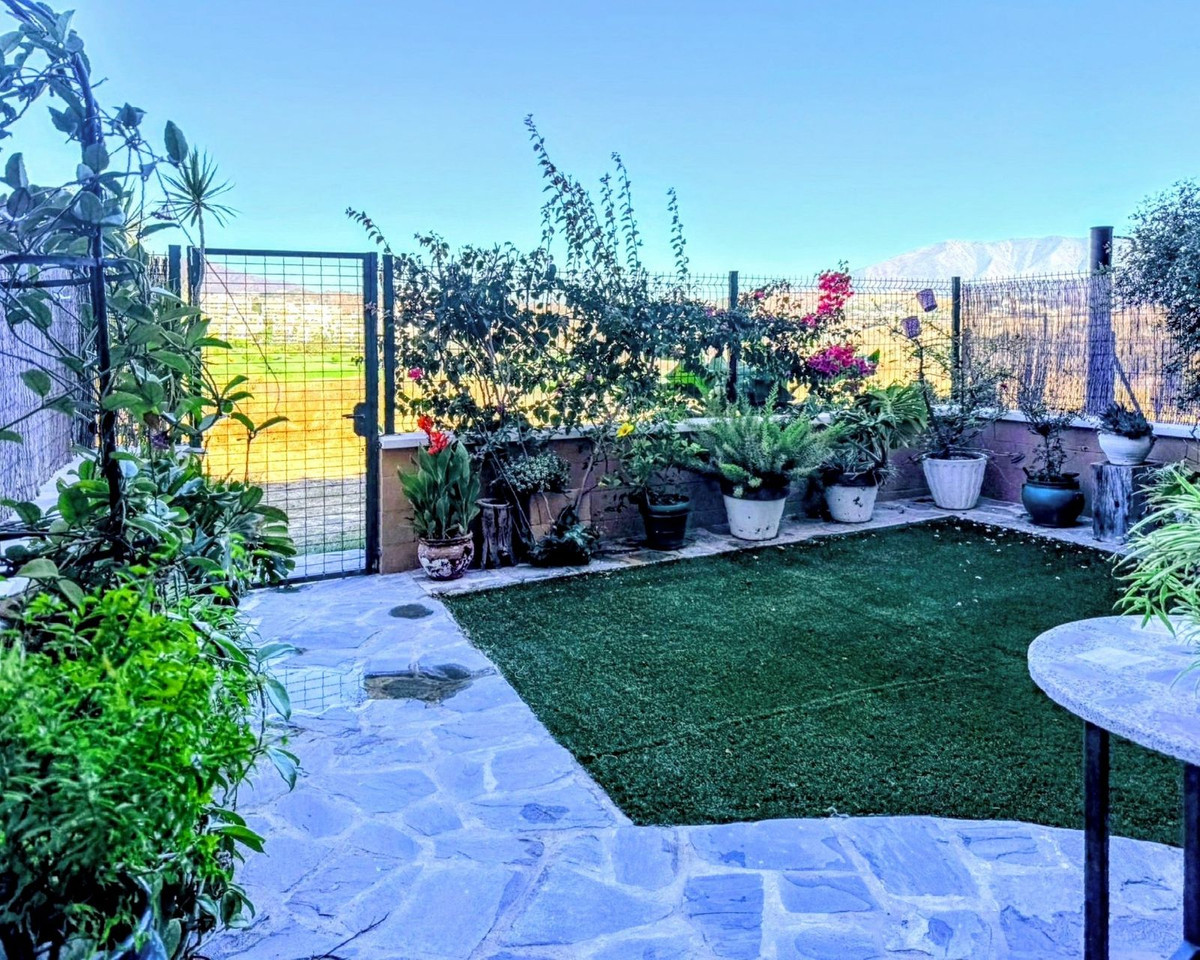 2 Bed, 2 Bath, ApartmentFor Sale, La Cala de Mijas, Malaga