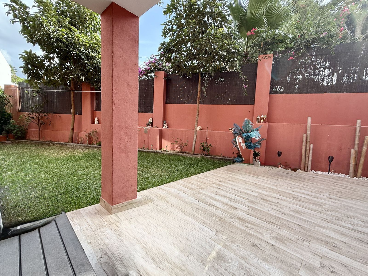 2 Bed, 2 Bath, ApartmentFor Sale, Marbesa, Malaga