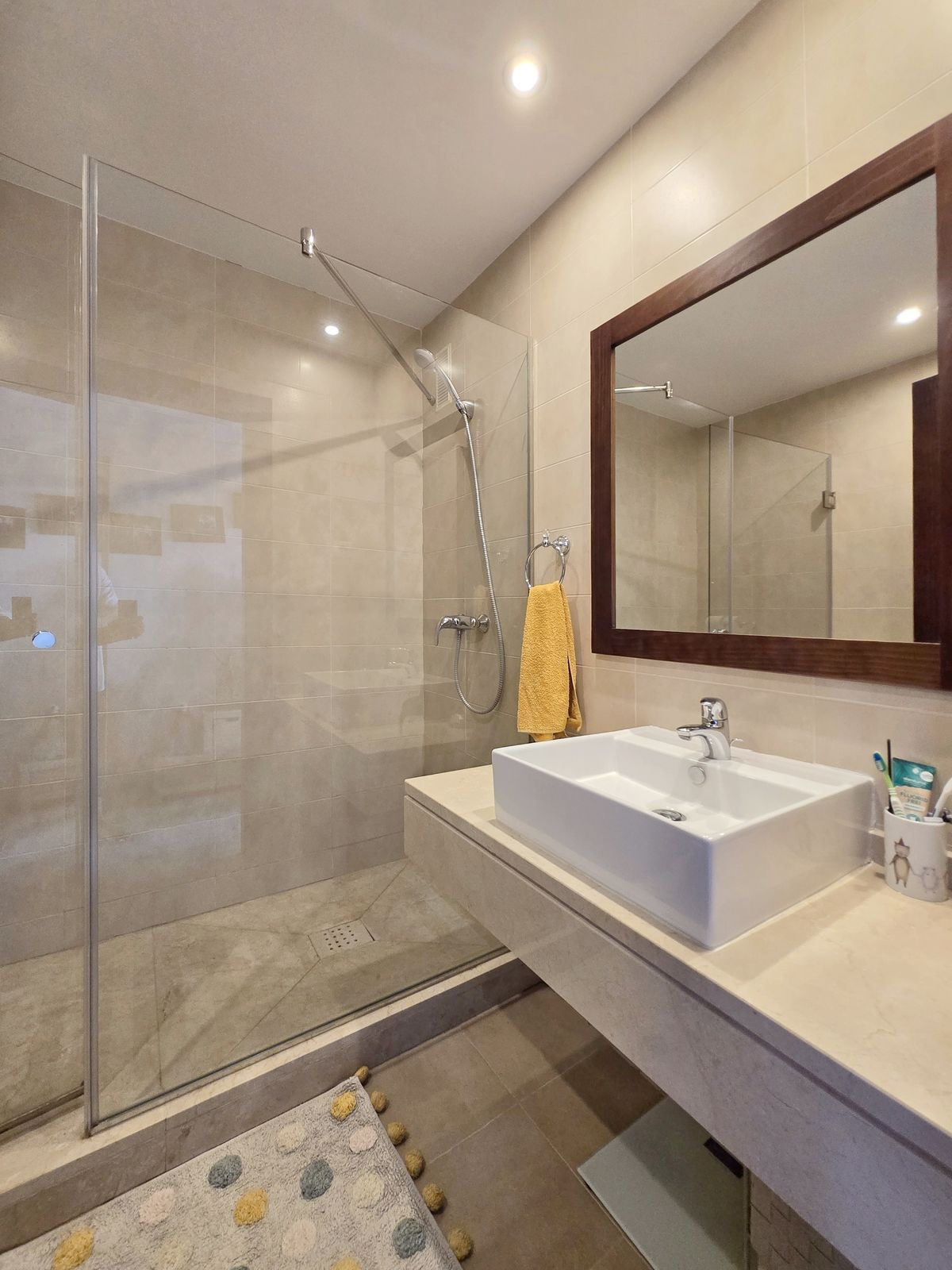 3 Bed, 4 Bath, ApartmentFor Sale, Los Monteros, Malaga