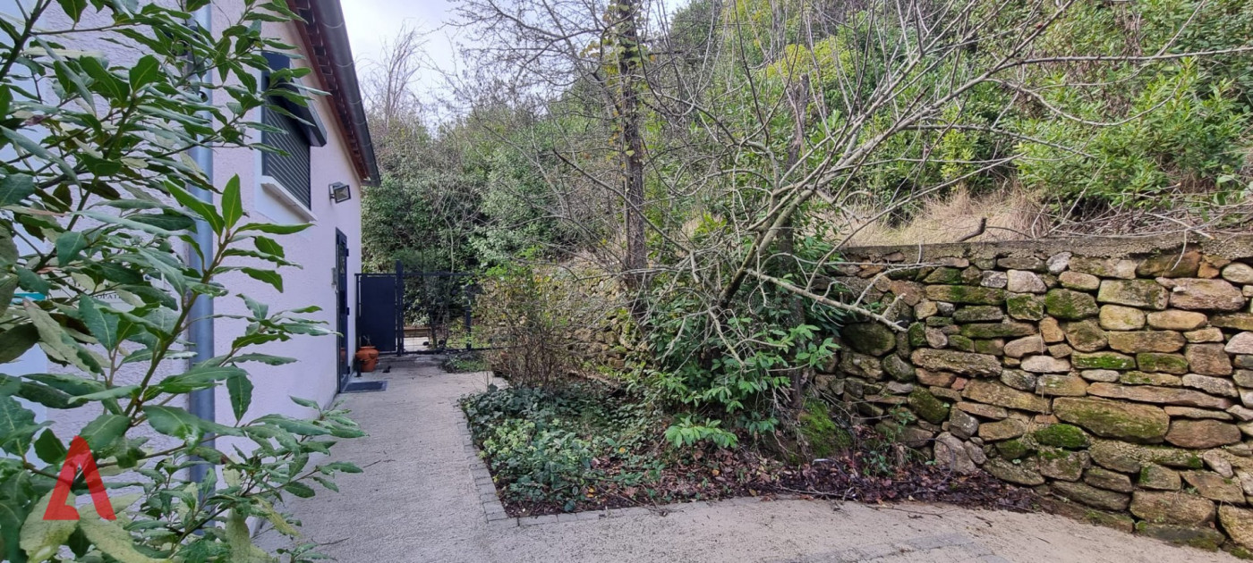 4 Bed, HouseFor Sale, Lodeve, Herault, Languedoc-Roussillon, 34700