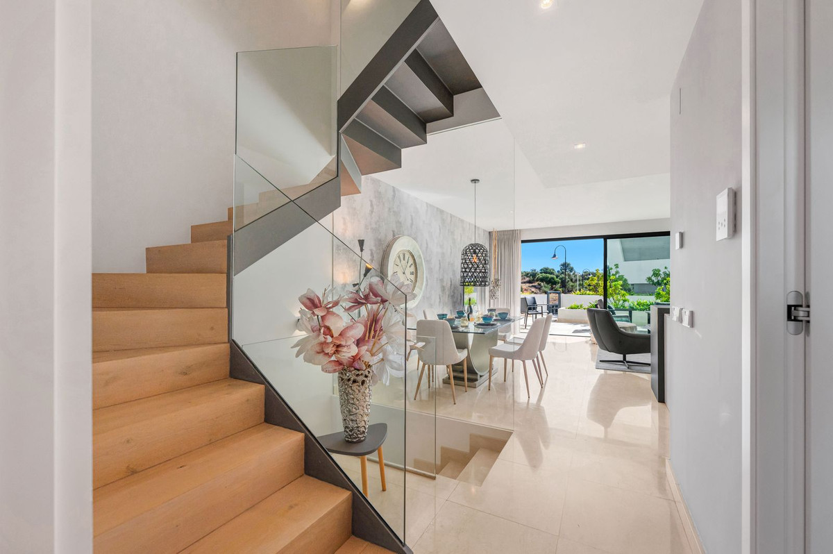 4 Bed, 3 Bath, HouseFor Sale, La Cala de Mijas, Malaga