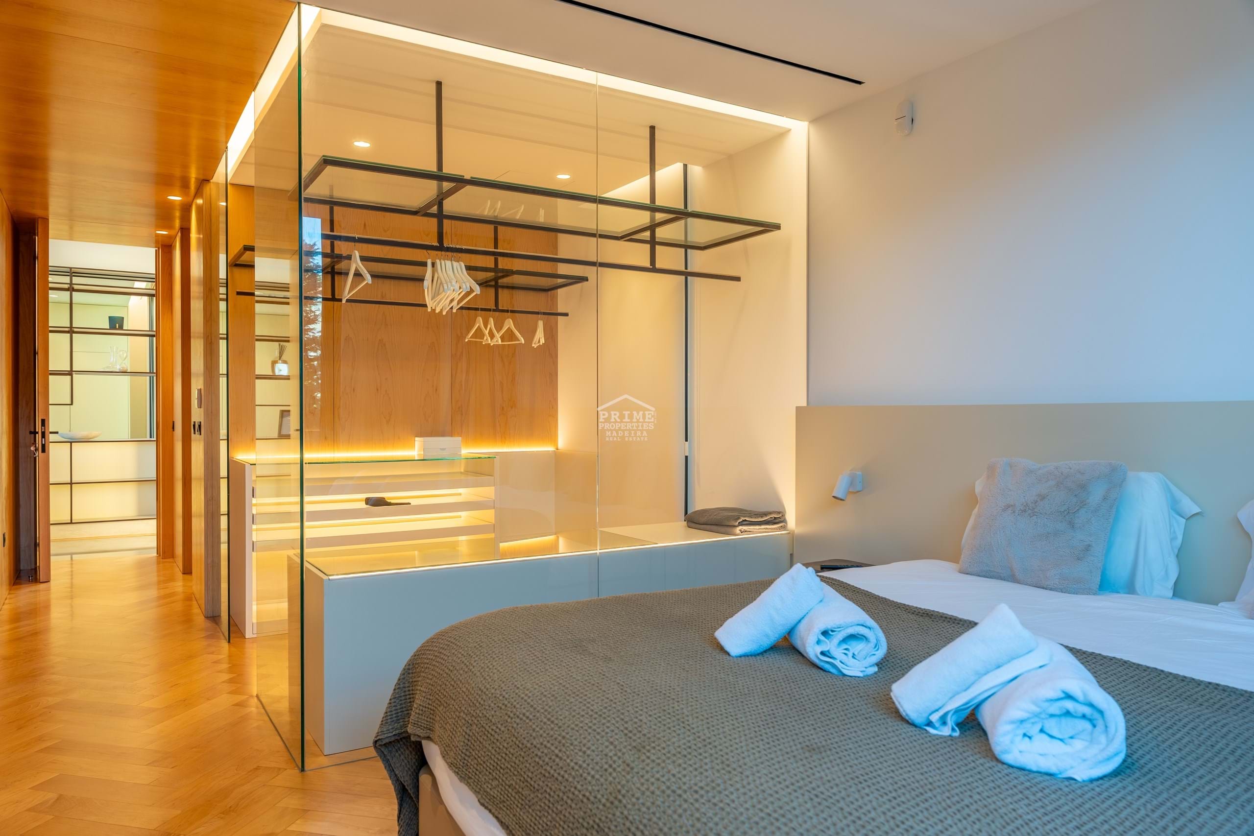 4 Bed, 5 Bath, HouseFor Sale, Funchal, Ilha da Madeira, 9000-099