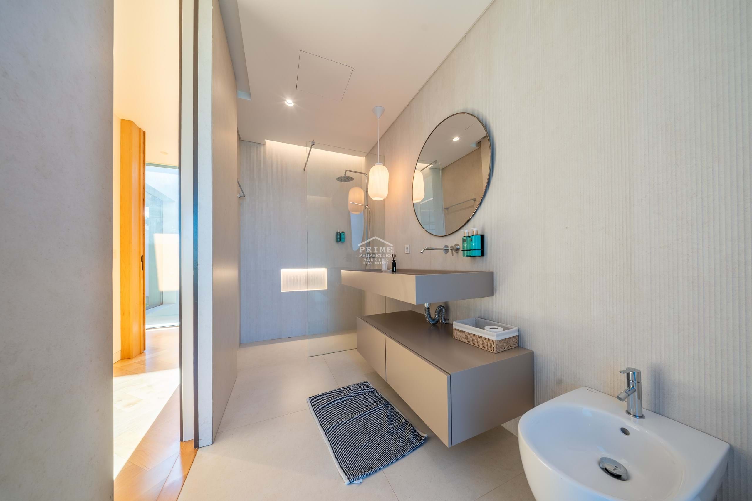 4 Bed, 5 Bath, HouseFor Sale, Funchal, Ilha da Madeira, 9000-099