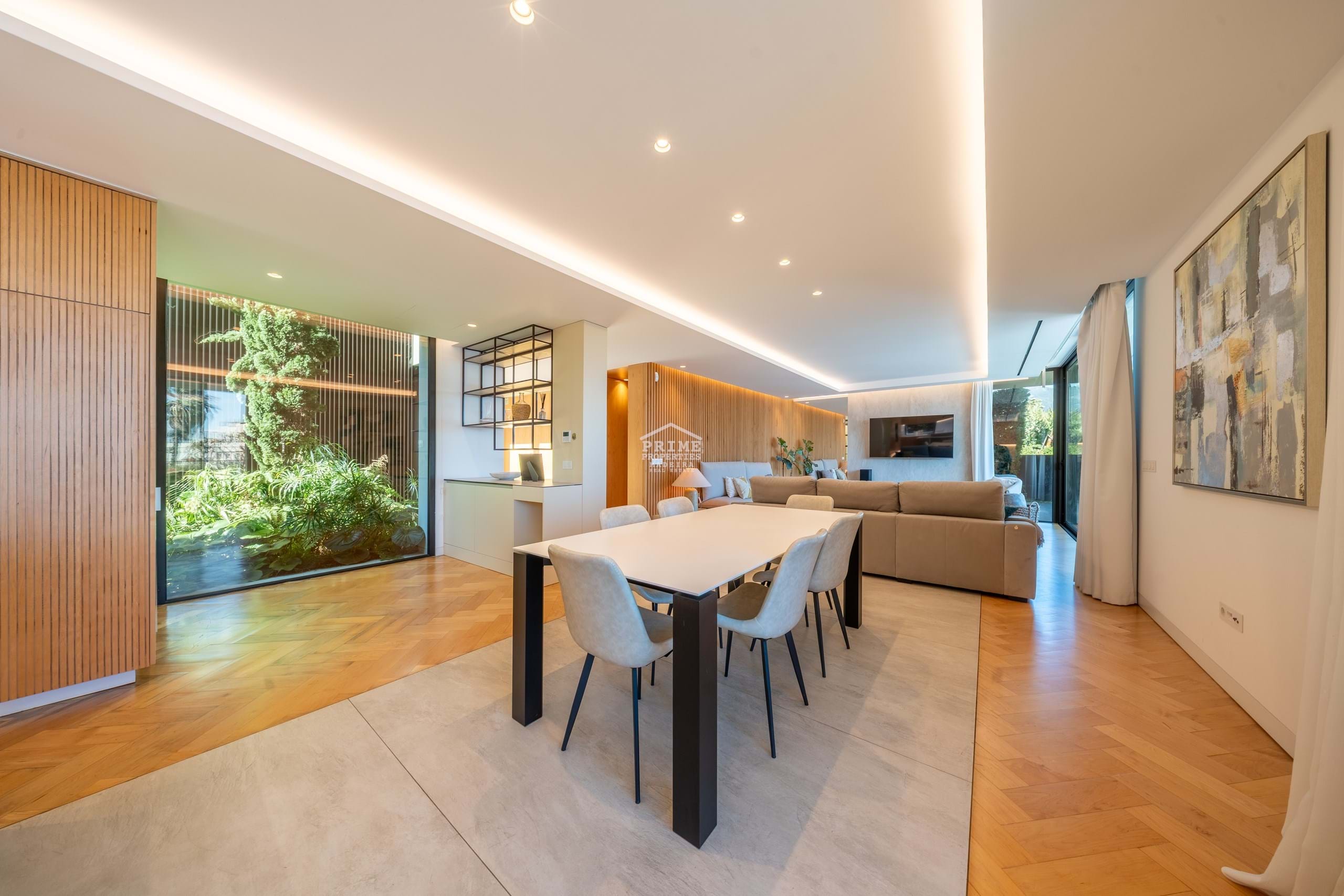 4 Bed, 5 Bath, HouseFor Sale, Funchal, Ilha da Madeira, 9000-099