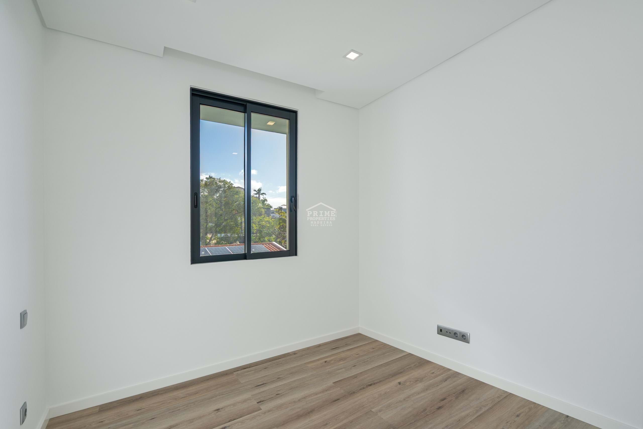 3 Bed, 3 Bath, HouseFor Sale, Funchal, Ilha da Madeira, 9050-091