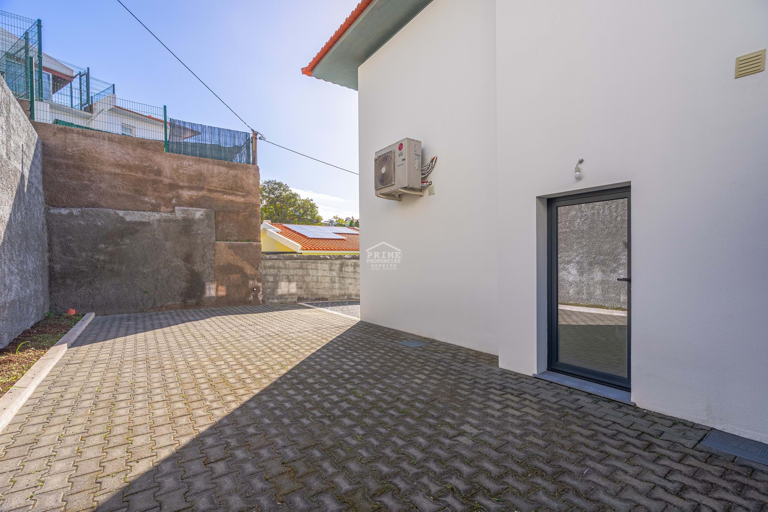 3 Bed, 3 Bath, HouseFor Sale, Funchal, Ilha da Madeira, 9050-091