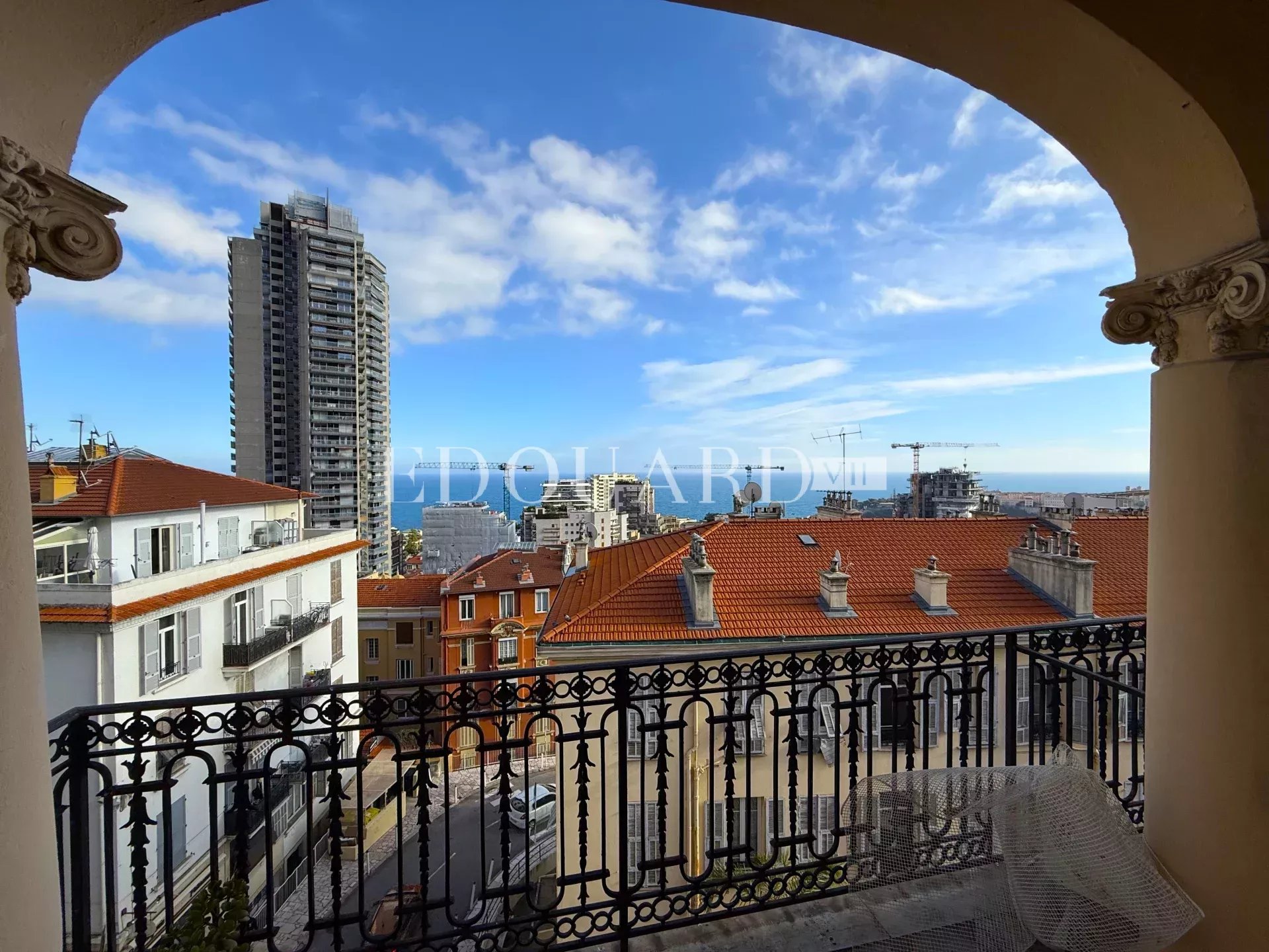 4 Bed, 1 Bath, ApartmentFor Sale, Beausoleil, Alpes-Maritimes