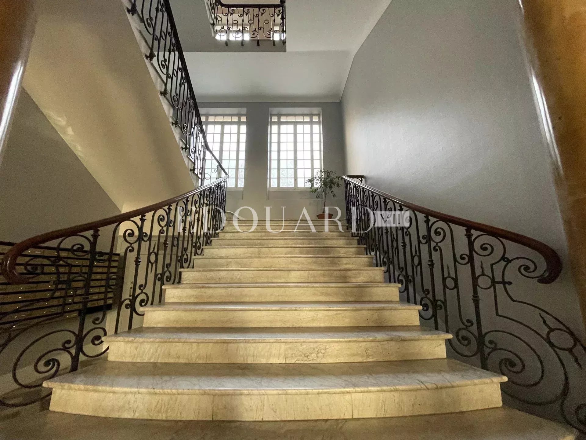 2 Bed, 2 Bath, ApartmentFor Sale, Menton, Alpes-Maritimes